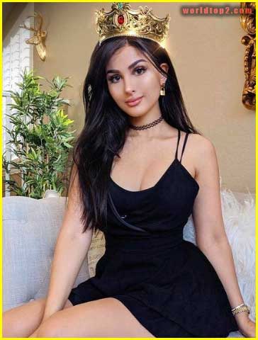 SSSniperWolf bio wiki facts