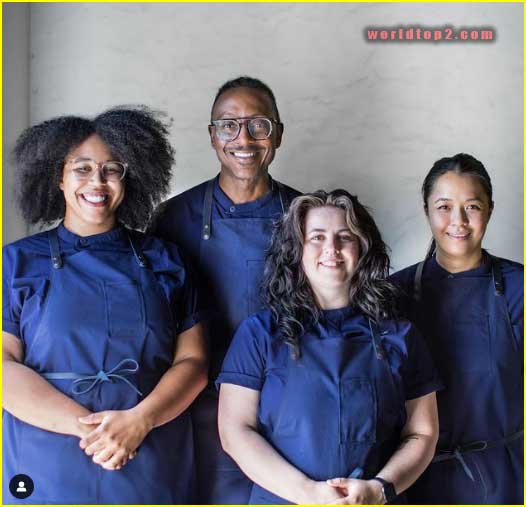 Gregory Gourdet with his team