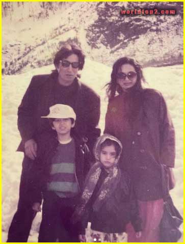 Shraddha Kapoor childhood photo with her parents and brother
