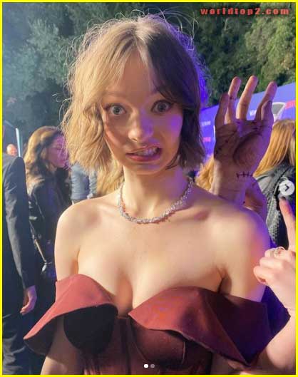 Emma Myers hot and sexy