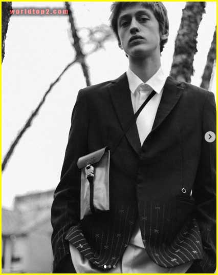 Percy Hynes White bio wiki facts