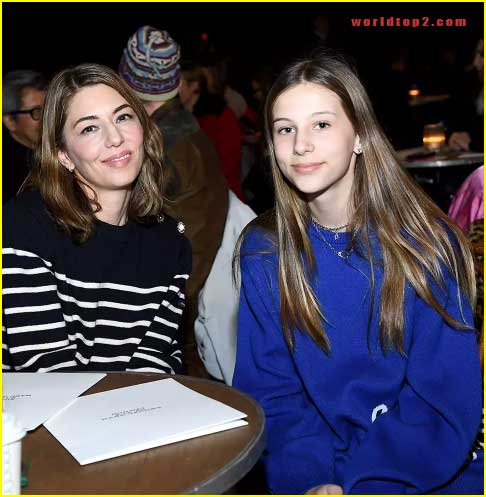 Romy Mars with her mother