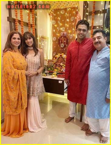 Sohael Khaturiya family photo