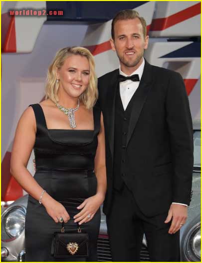 Harry Kane with his wife
