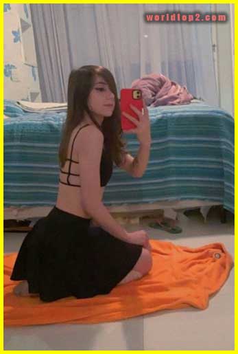 Sayuri Mattar hot and sexy