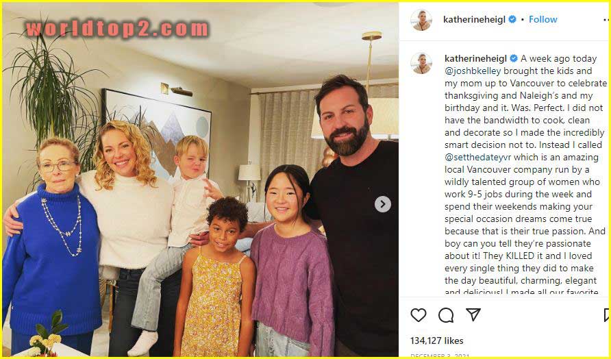 Katherine Heigl with her mother husband and children
