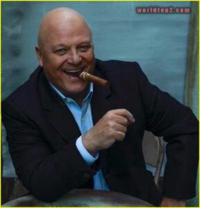 Michael Chiklis Bio, Age, Height, Net Worth (2023), Facts