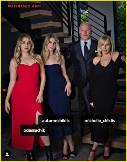 Michael Chiklis with his wife and daughters