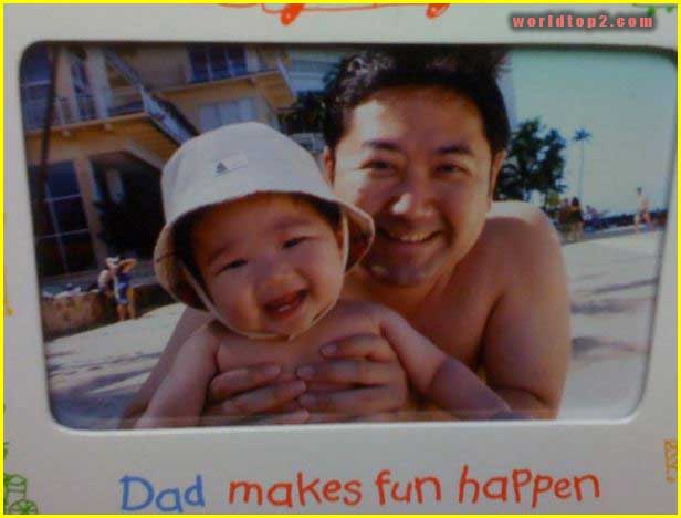 Reyn Doi childhood photo with his father