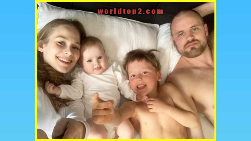 Gunnar Nelson with his wife and children