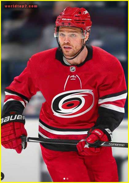 Max Domi bio wiki facts
