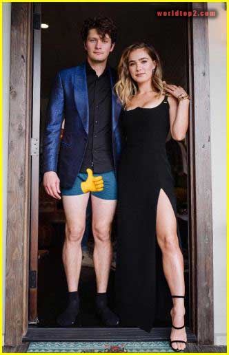 Haley Lu Richardson with her boyfriend Brett Dier