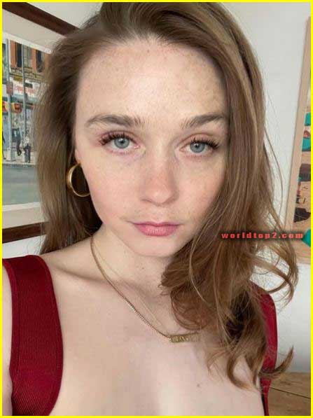 Jessica Barden actress