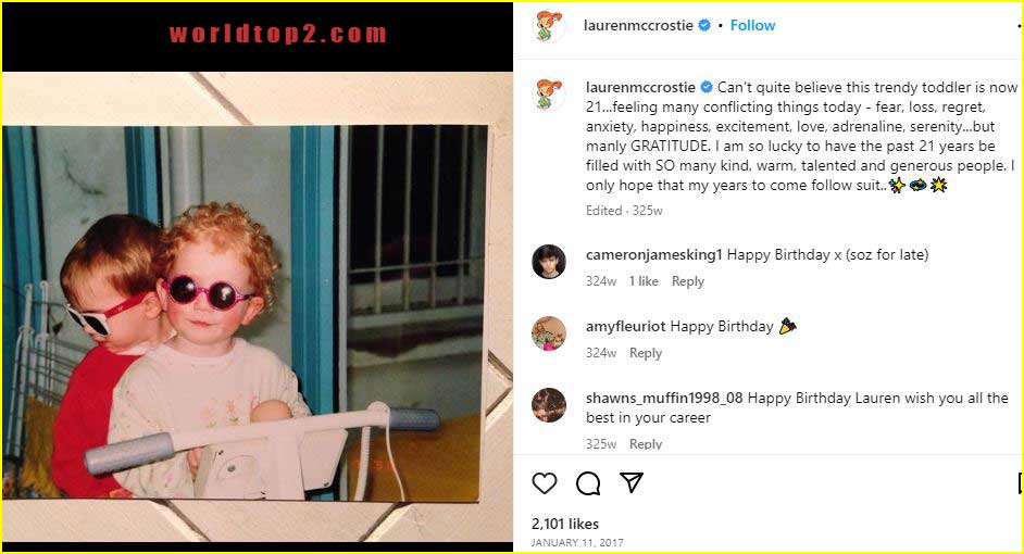 Lauren McCrostie childhood photo with her younger sister