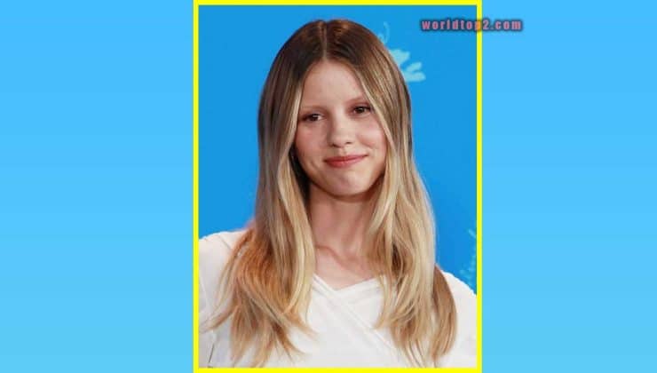 Mia Goth