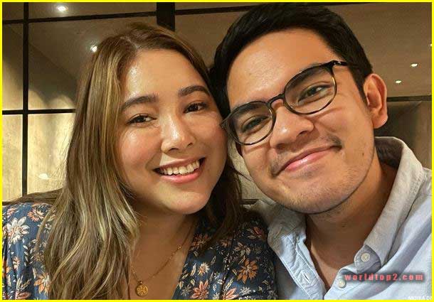 Moira Dela Torre with her former husband