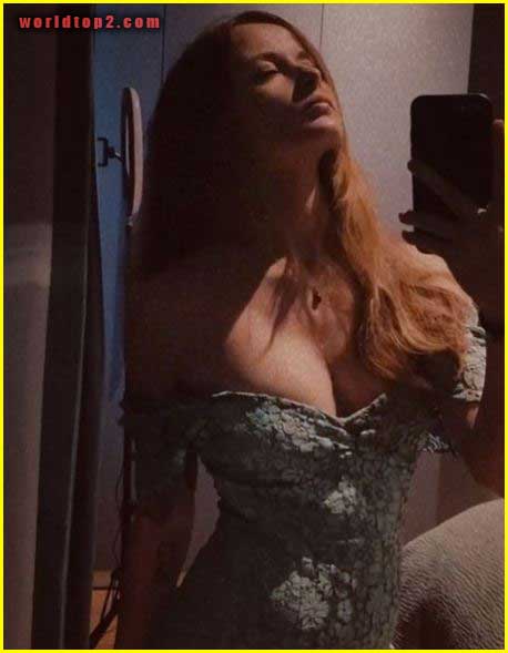 Shannon Tarbet hot and sexy