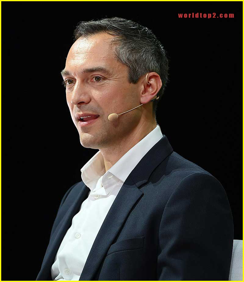Nathan Blecharczyk net worth