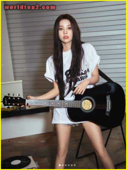 Jeon Soyeon rapper and singer