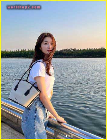 Hong Bi-ra bio wiki facts