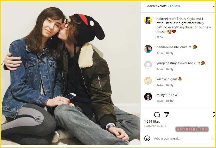 Kreekcraft with his girlfriend