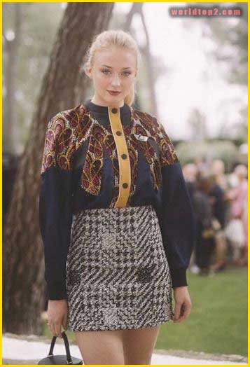 Sophie Turner bio wiki facts