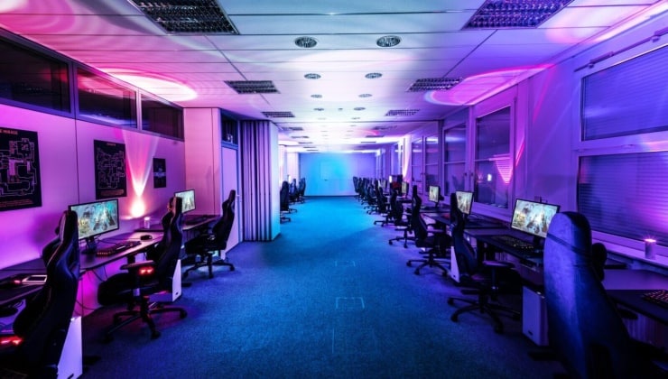 A Phenomenon Redefining Competitive Online Gaming