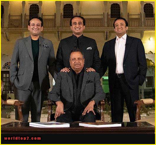Rahul Chaudhary with his father and brothers