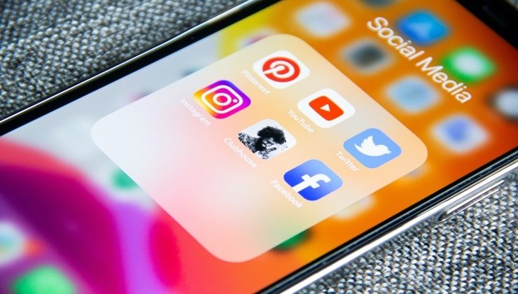 smartphone with differents social media