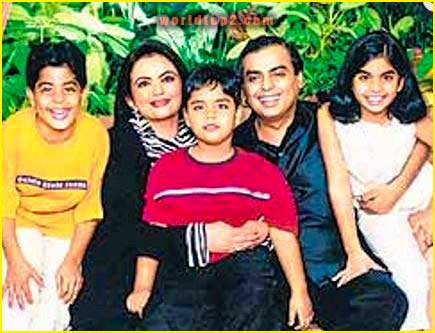Isha Ambani family photo